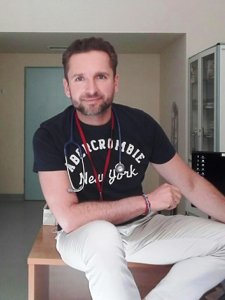 dr n. med. Sebastian Woźniak