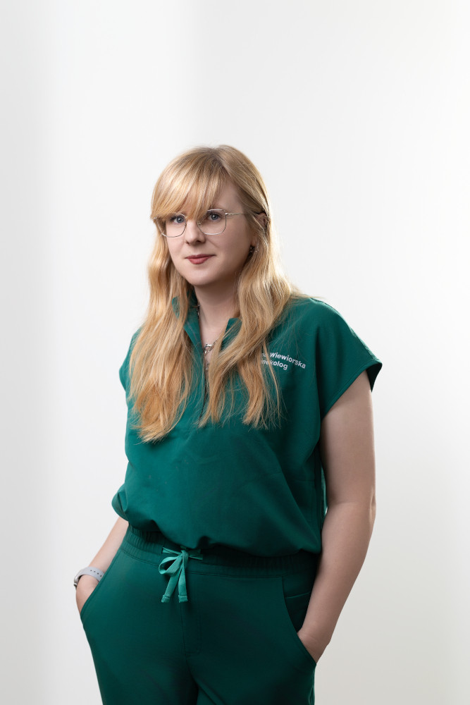 Lekarz - dr n. med. Justyna Wiewiórska Lekarz - dr n. med. Justyna Wiewiórska zdjęcie w formacie jpg